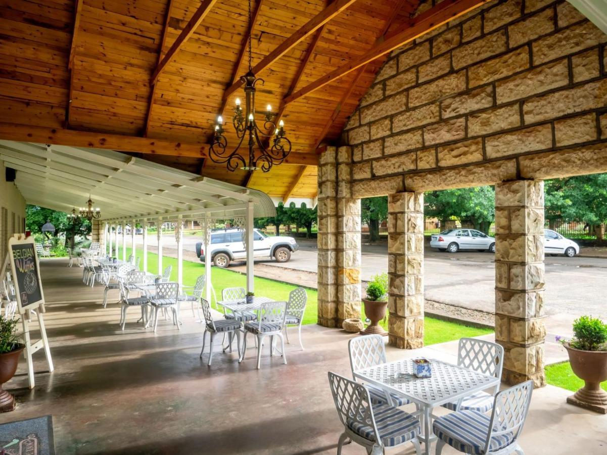 Fouriesburg Country Inn エクステリア 写真